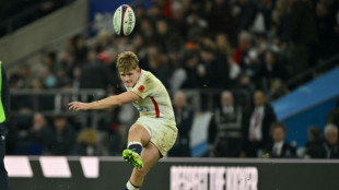 England sweating on Fin Smith's fitness for Six Nations opener