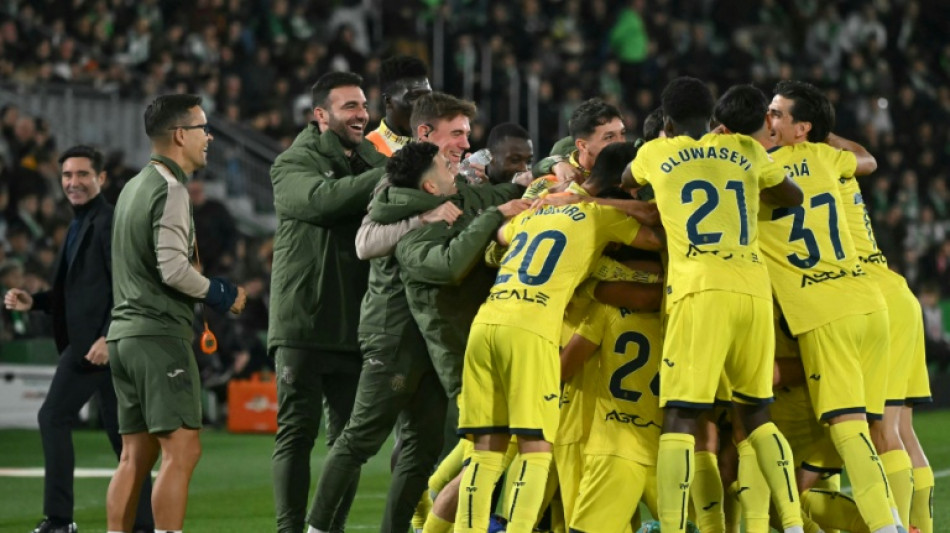 Villarreal beat Elche to move third in La Liga