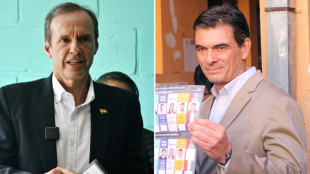 Rechtsgerichtete Präsidentschaftskandidaten ziehen in Bolivien in die Stichwahl