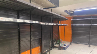 Protesta tir, blocchi a magazzini grande distribuzione, sos cibi nei market Campania