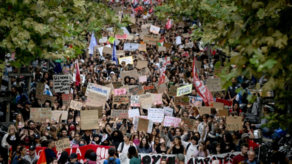 El gobierno franc&eacute;s recibir&aacute; a organizaciones estudiantiles en una nueva jornada de protestas