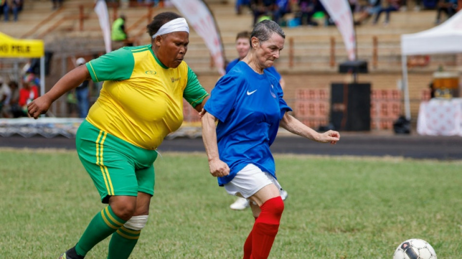 Goles, dolores y alegría: Sudáfrica celebra el Mundial de las abuelas