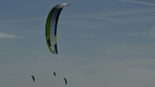 71-j&auml;hriger Kitesurfer verf&auml;ngt sich: Rettungseinsatz auf Ostsee vor R&uuml;gen