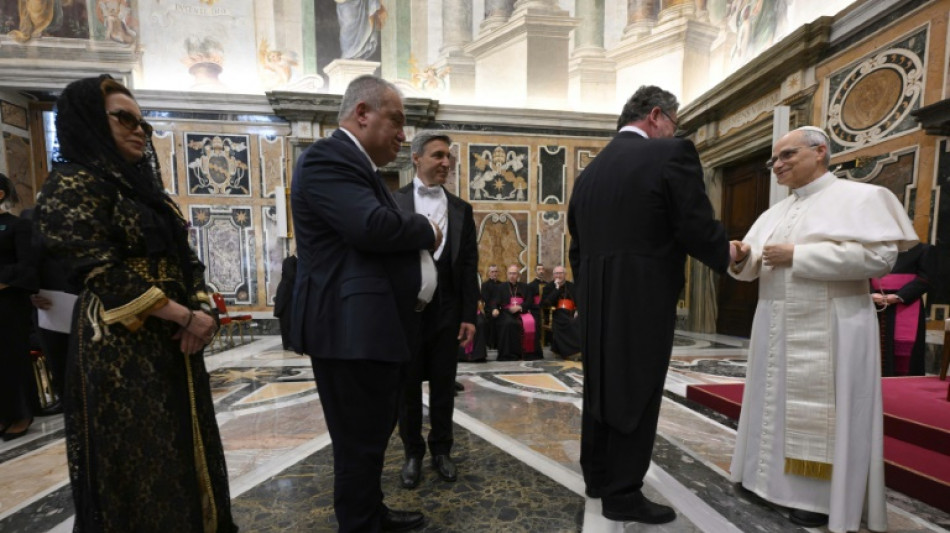 León XIV insiste en su compromiso social ante los embajadores extranjeros