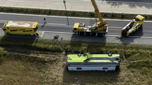 Flixbus verunglückt auf Autobahn in Mecklenburg-Vorpommern - 23 Verletzte