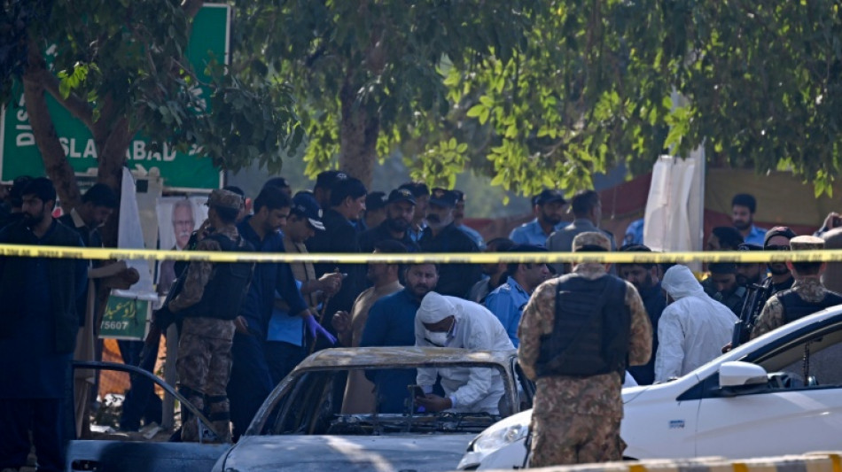 Douze morts dans un attentat-suicide des talibans pakistanais à Islamabad