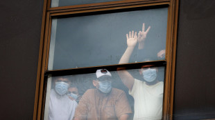 Starmer, 'primi migranti trattenuti per rimpatrio in Francia'