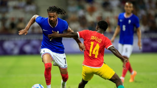 França sofre mas vence Guiné (1-0) no futebol masculino de Paris-2024
