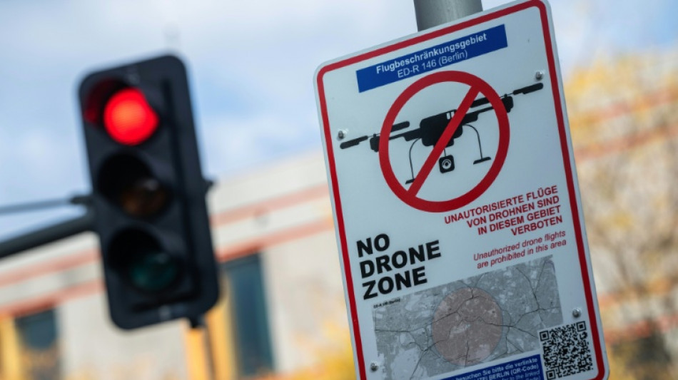 Aeroporto de Munique retoma voos após suspensão temporária por drones