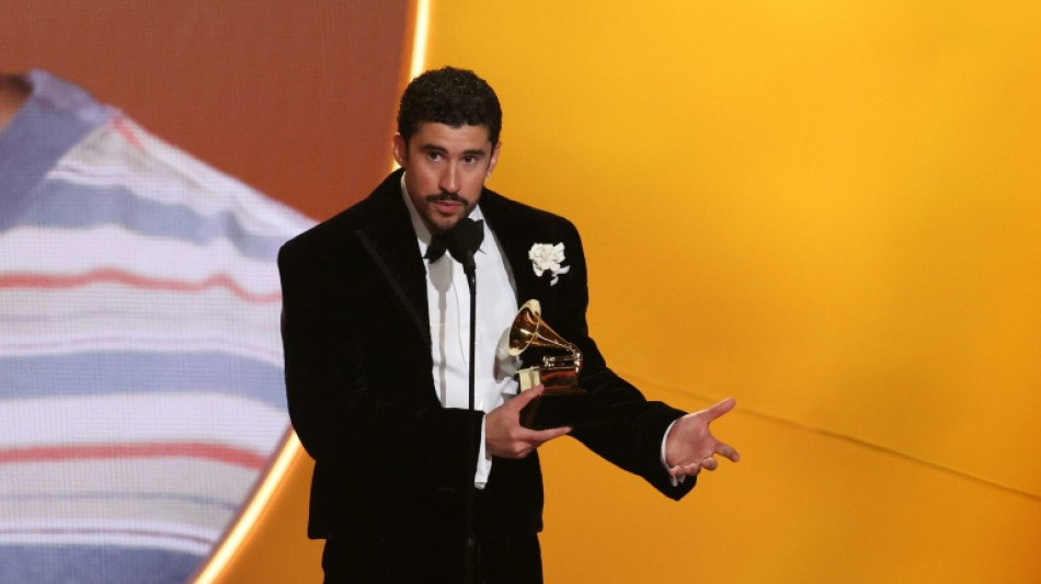 Bad Bunny couronn&eacute; lors des 68e Grammy Awards, plaidoyer contre la politique migratoire de Trump