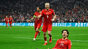 Turquia vence Rom&ecirc;nia (1-0) e avan&ccedil;a na repescagem europeia para Copa do Mundo