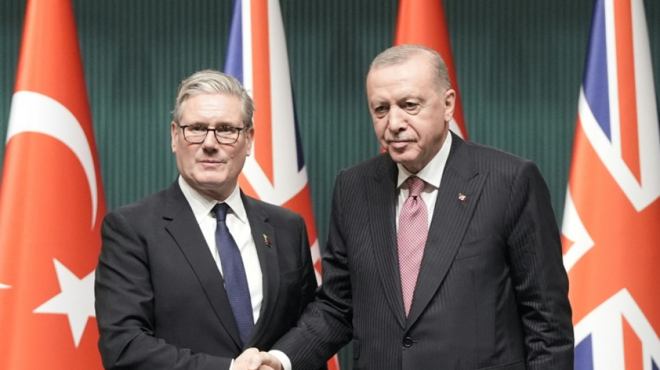 Turkey, UK sign $11 bn Eurofighter deal as Starmer visits