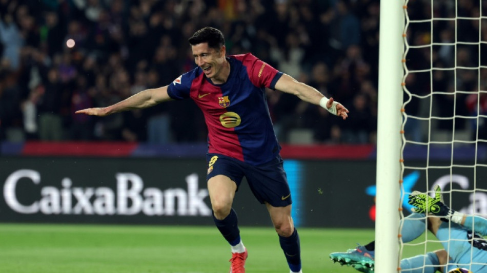 Osasuna contesta jogo contra Barça por suposta escalação irregular de Iñigo Martínez