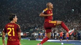 Tripletta di Malen, la Roma fa poker con la Fiorentina
