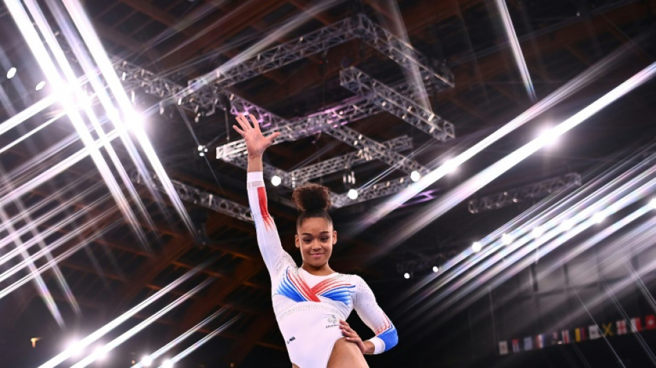 Gym: la Fran&ccedil;aise M&eacute;lanie De Jesus Dos Santos part s'entra&icirc;ner aux Etats-Unis