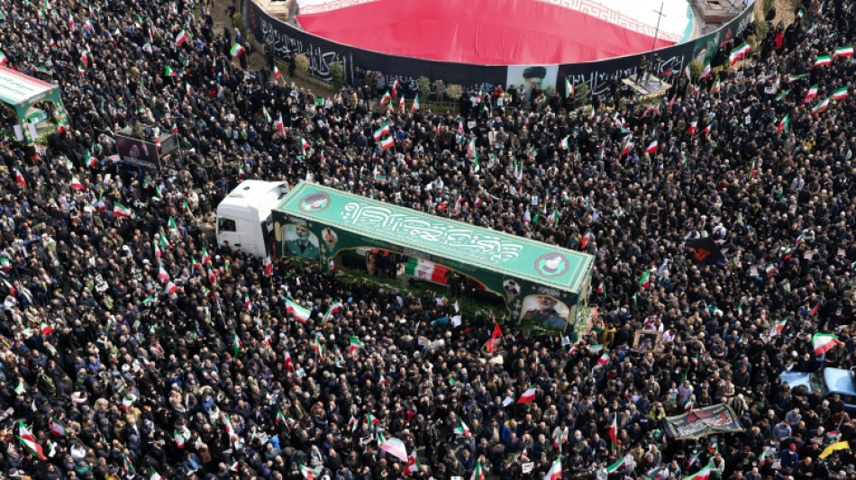 A T&eacute;h&eacute;ran, des fun&eacute;railles de commandants sous haute s&eacute;curit&eacute;