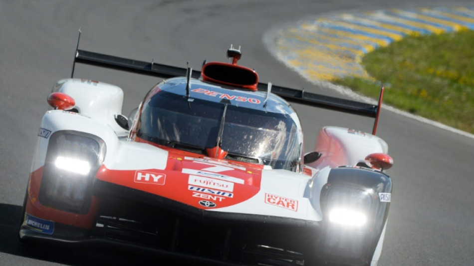 24 Heures du Mans: la Toyota N.7 toujours en t&ecirc;te devant la N.8