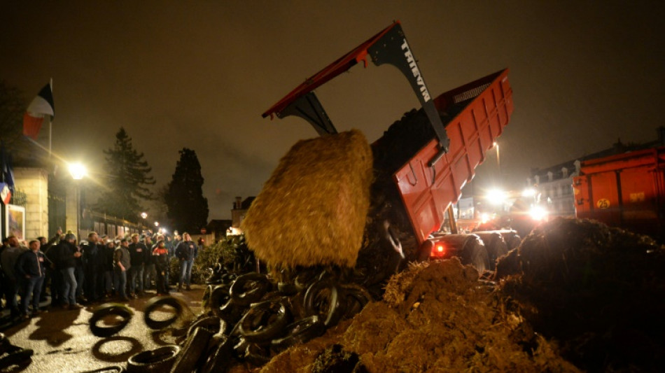 Manifestation d'agriculteurs au Mans pour réclamer de meilleurs prix