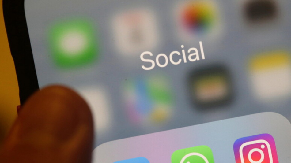 I social dei governatori, i pi&ugrave; seguiti e i pi&ugrave; 'coinvolgenti'