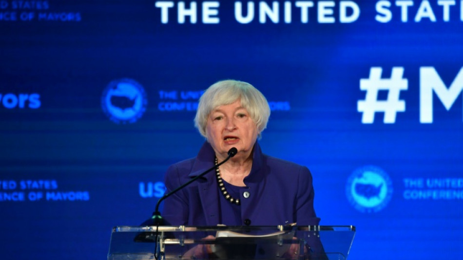 Omicron p&egrave;se sur la croissance am&eacute;ricaine, mais ne la fera pas d&eacute;railler, assure Janet Yellen