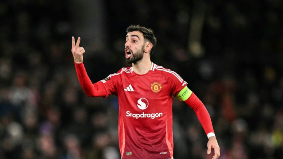 Bruno Fernandes não vai deixar o Manchester United, garante Ruben Amorim
