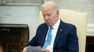 Joe Biden se r&eacute;sout aux largages d'aide sur Gaza