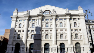 Borsa: Milano apre in rialzo, Ftse Mib +0,54%