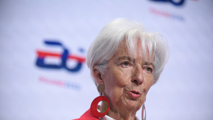 La Bce taglia i tassi di un quarto di punto al 2%