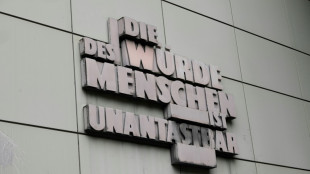 Höchststrafe für syrischen Folterarzt wegen Verbrechen gegen Menschlichkeit