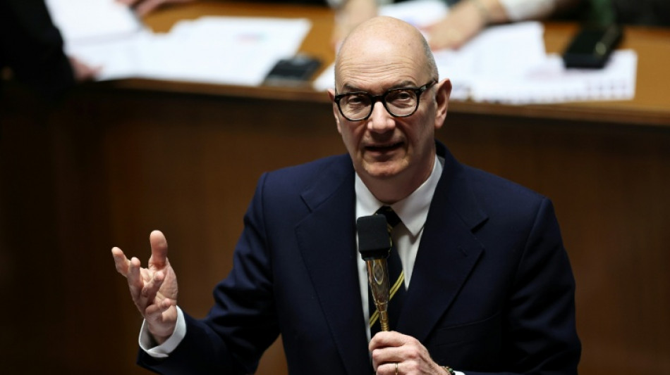 Budget: des chiffrages en cours pour la surtaxe des b&eacute;n&eacute;fices des entreprises, dit Roland Lescure