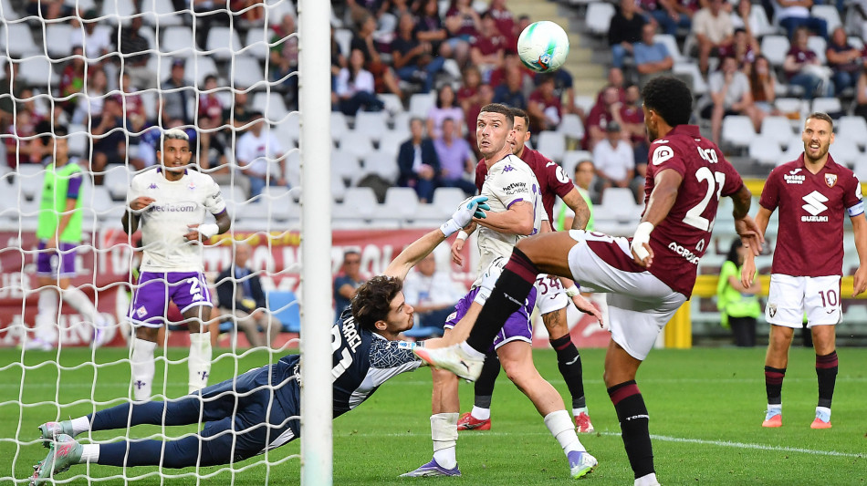 Calcio: Israel 'avevo altre offerte, ma volevo solo il Torino'