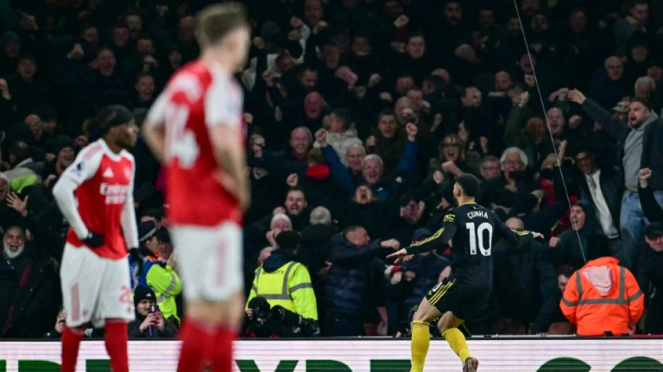 El Arsenal cae ante Manchester United y da emoci&oacute;n a la Premier League