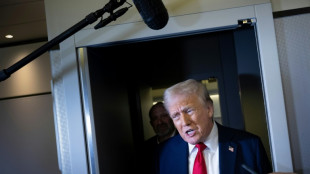 Trump warnt Selenskyj vor Rückzieher bei geplantem Rohstoff-Abkommen mit den USA