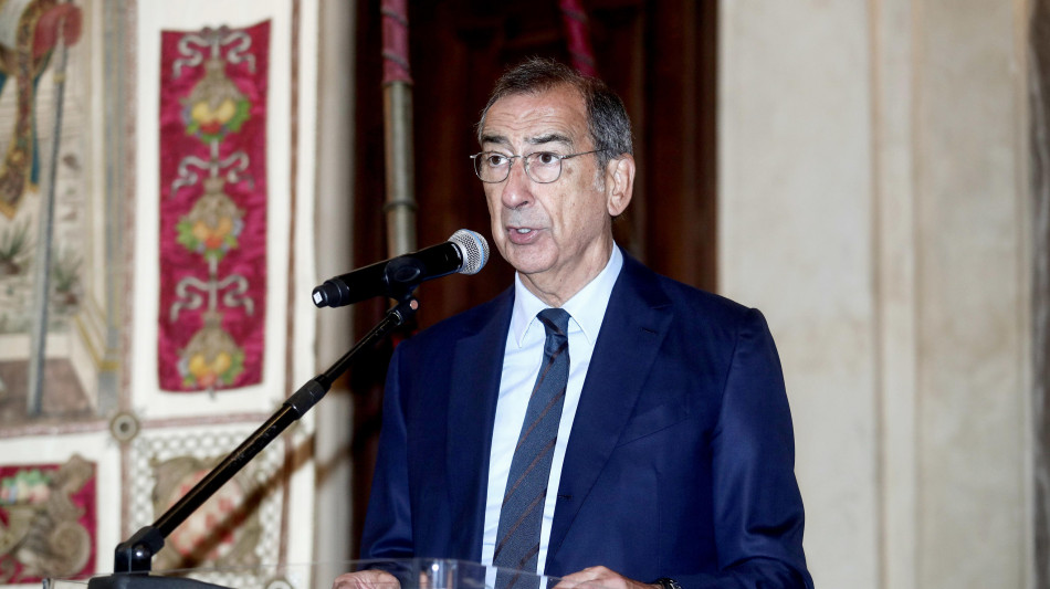 Sala, 'il pubblico da solo non può fare nulla'