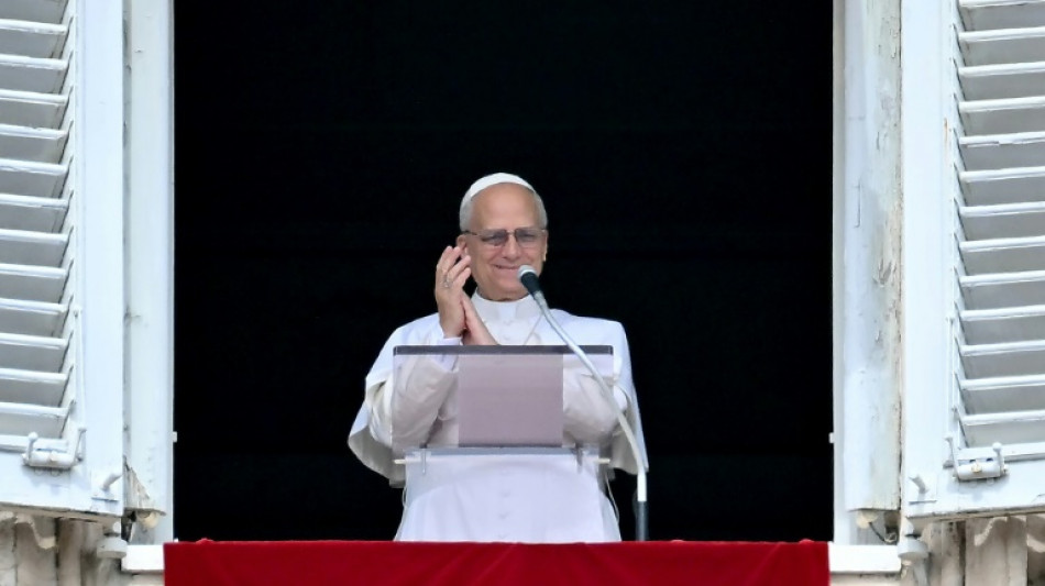 Léon XIV fête ses 70 ans, des fidèles lui souhaitent un joyeux anniversaire au Vatican