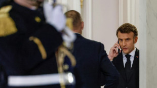Entre Trump, Zelenski y Macron, la "nueva diplomacia" del celular