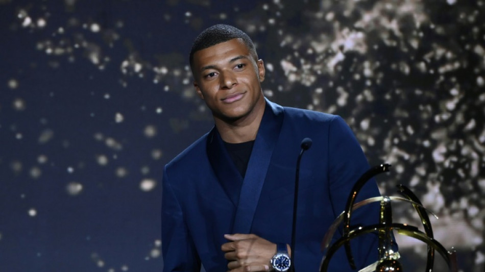 Les supporters du Paris SG fatalistes &agrave; propos de Mbapp&eacute;, mais pas f&acirc;ch&eacute;s