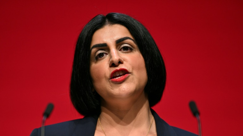 Britische Regierung k&uuml;ndigt drastische Versch&auml;rfung ihrer Asylpolitik an