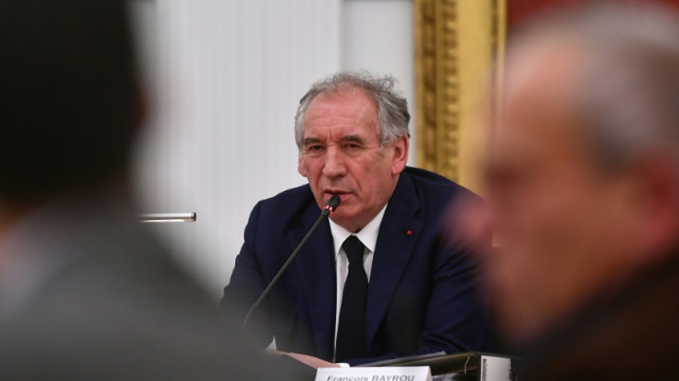 Bayrou sous le feu des critiques pour avoir choisi Pau plut&ocirc;t que Mayotte
