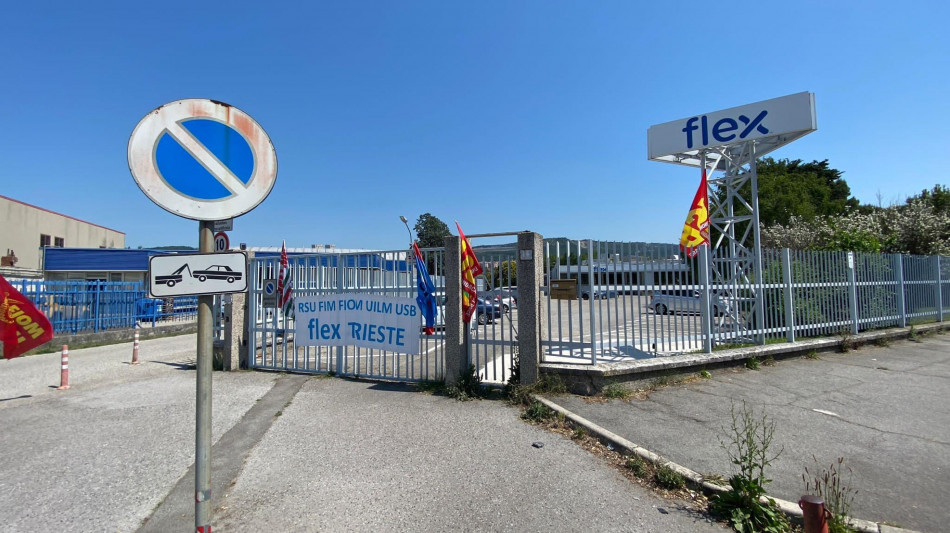Flex, azienda interessata a investire 80mln, ok sindacati