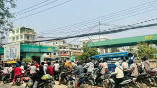 Birmanie: les automobilistes se ruent sur l'essence en pleine guerre au Moyen-Orient