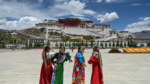 El presidente chino impulsa la "unidad étnica" en una visita excepcional al Tíbet