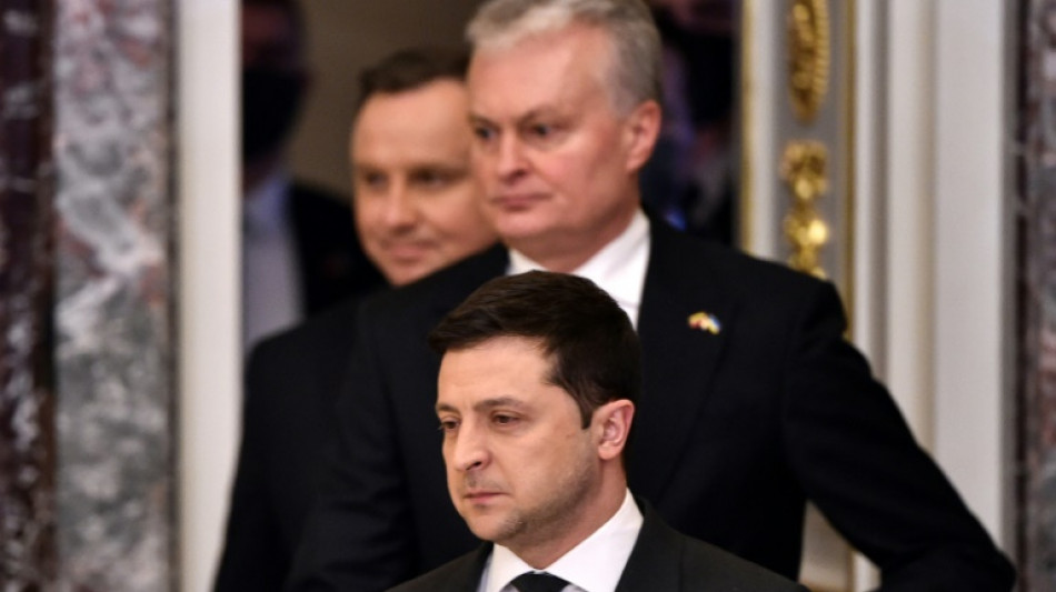 Selenskyj verh&auml;ngt Kriegsrecht &uuml;ber gesamte Ukraine