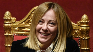 Meloni, auguri a tutti i pap&agrave;, con mamma la parola pi&ugrave; bella