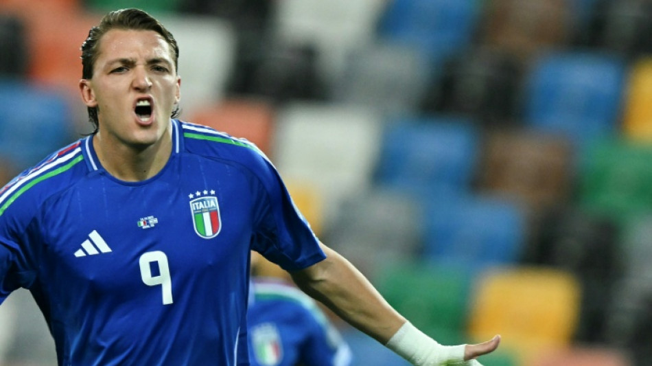 It&aacute;lia quer fazer per&iacute;odo de treinos em fevereiro para repescagem da Copa