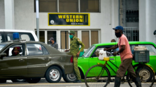 Los cubanos est&aacute;n deseosos de que Joe Biden reactive env&iacute;o de remesas 