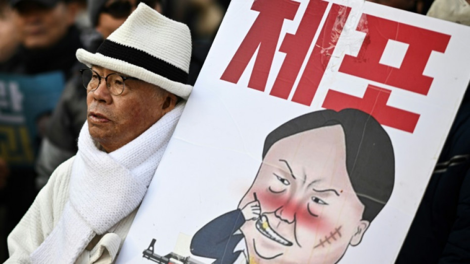 Nouvelles manifestations pour et contre l'arrestation de Yoon au lendemain d'une premi&egrave;re tentative rat&eacute;e