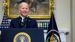 Biden und McCarthy legen erbitterten Schuldenstreit bei