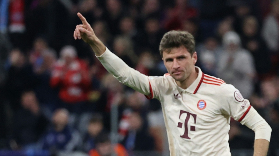 Müller trifft - aber Bayern nach "Dämpfer dahoam" unter Druck