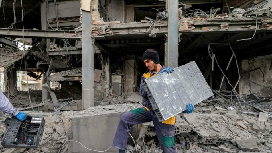 Iran defiant as Trump threatens to destroy oil island